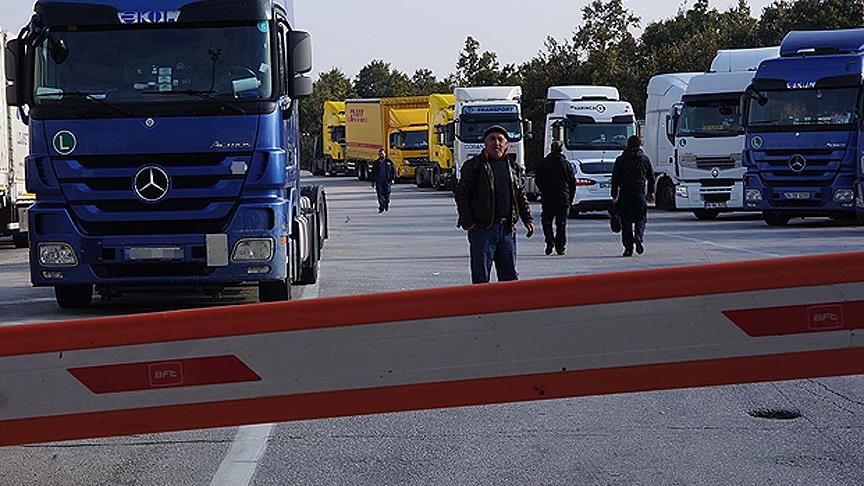 Rusya, TIR sürücülerine vizeyi kaldırdı