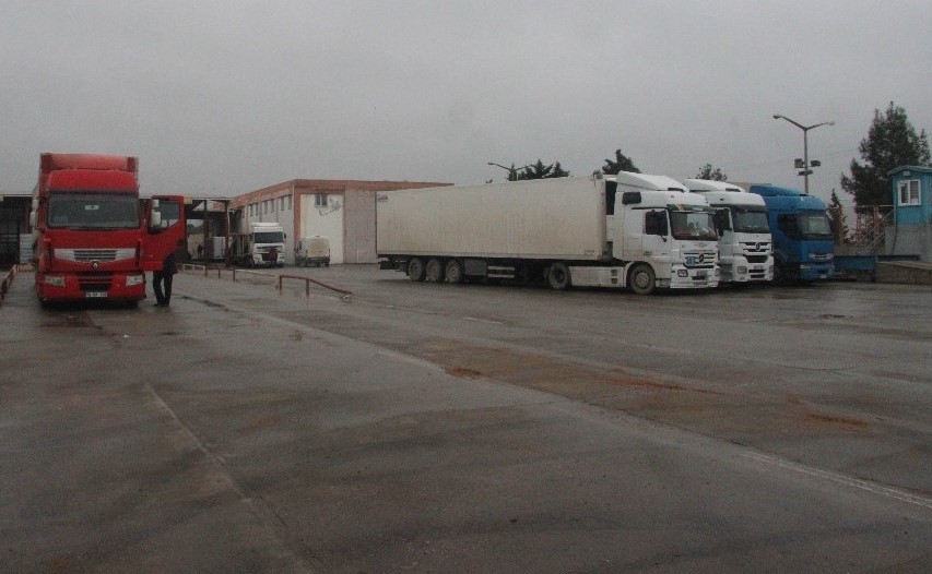 8 yıl aradan sonra TIR'larımız Suriye'ye geçiyor