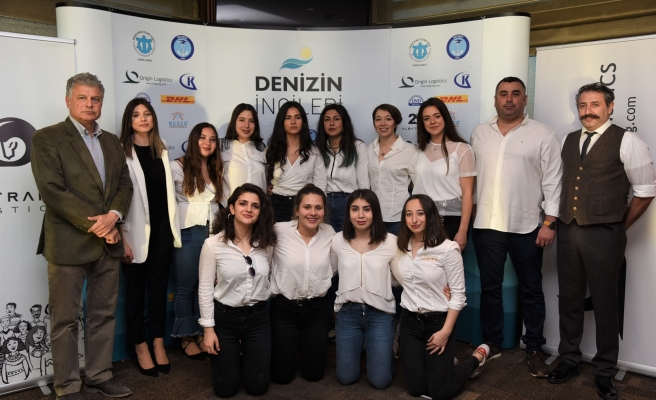 Denizde Kadının Adı Var