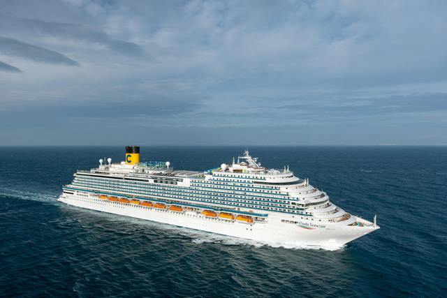 "Yüzen Venedik" suyla buluştu, gezginleri bekliyor