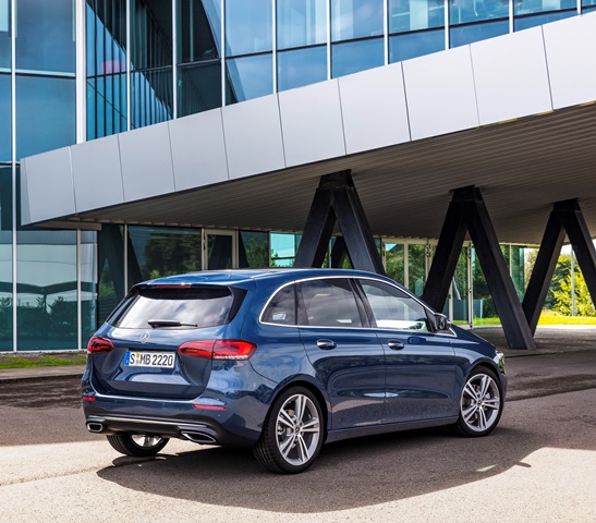 Yeni Mercedes-Benz B-Serisi Türkiye'de!