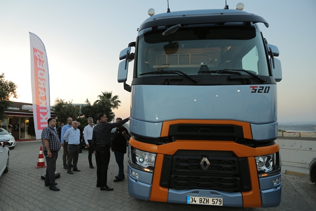 Renault Trucks, Adana'da İkikardeş Otomotiv'den sorulacak