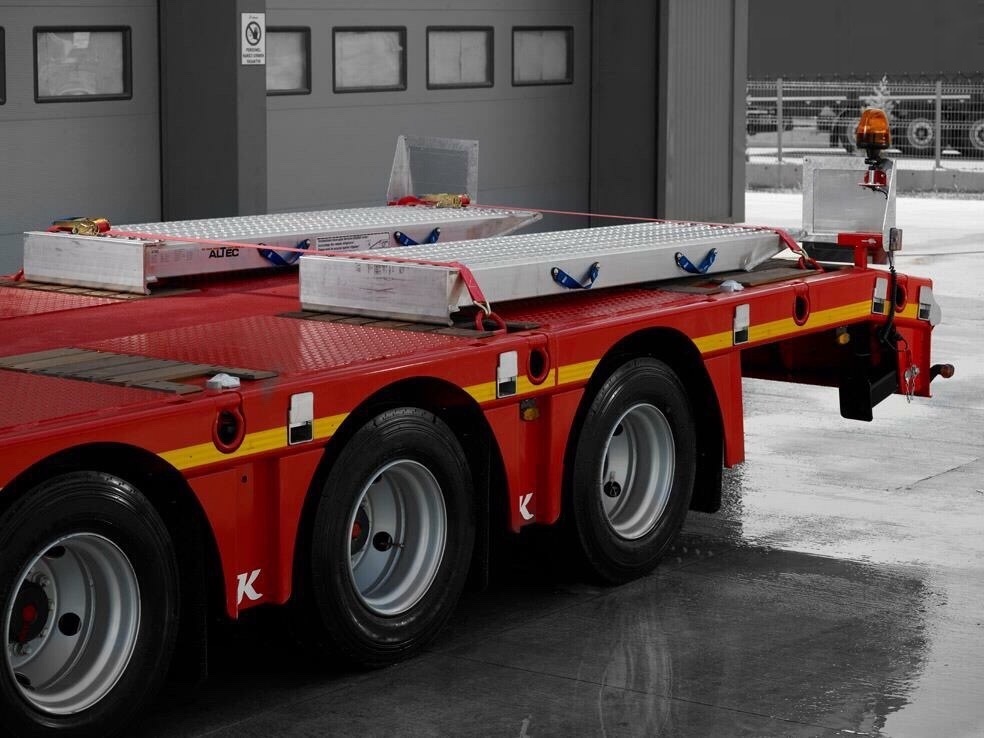 Tırsan, Avrupa'nın en büyük Low-Bed fabrikasını faaliyete geçirdi