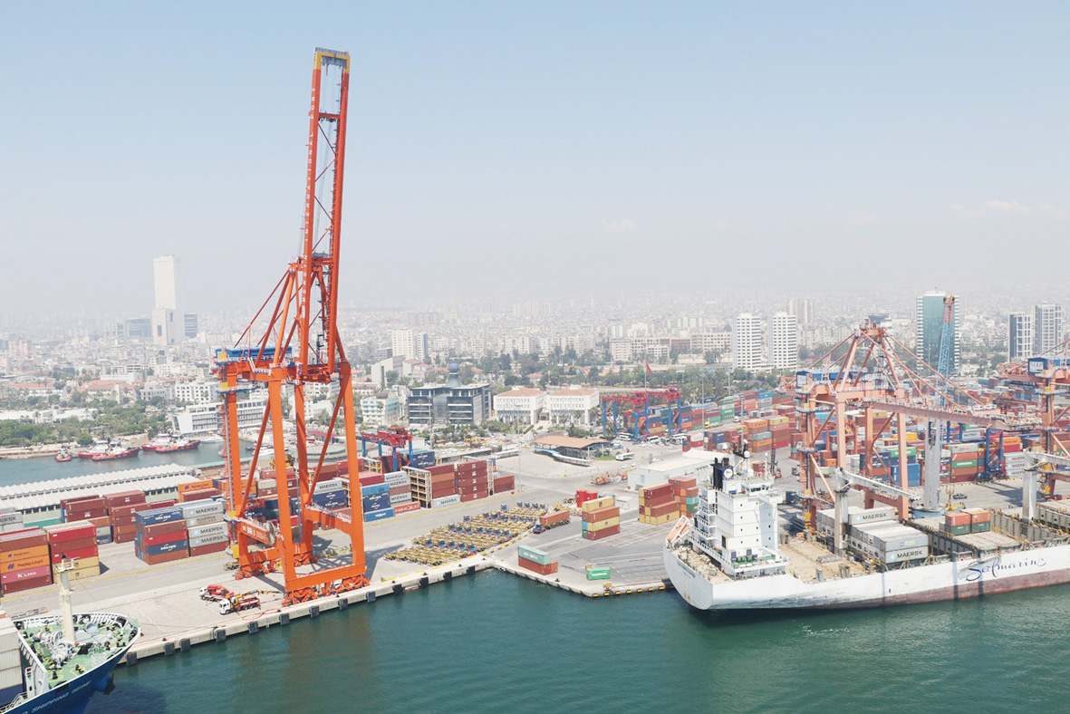 Mersin Limanı rekora doymuyor!