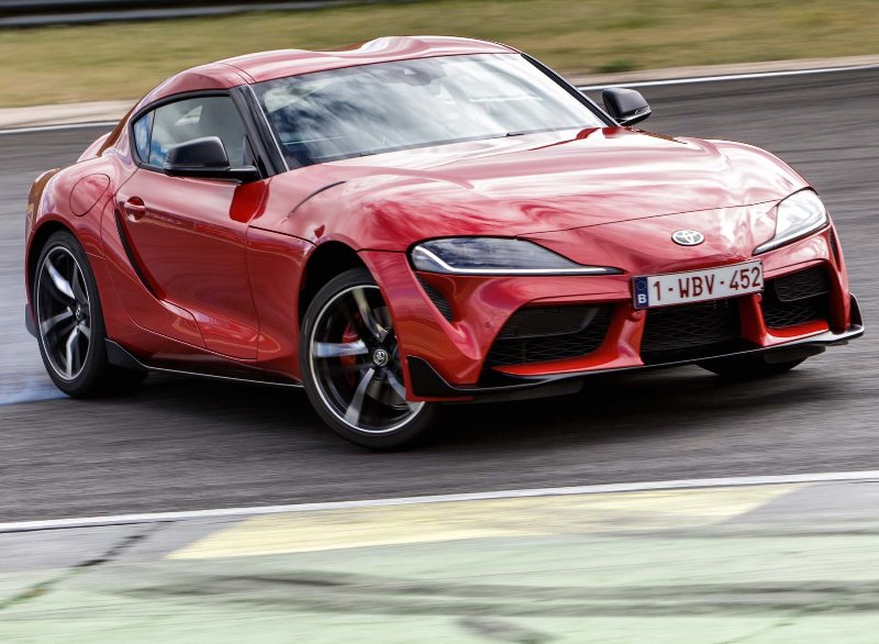 Toyota GR Supra Altın Direksiyon Ödülü’nü kazandı