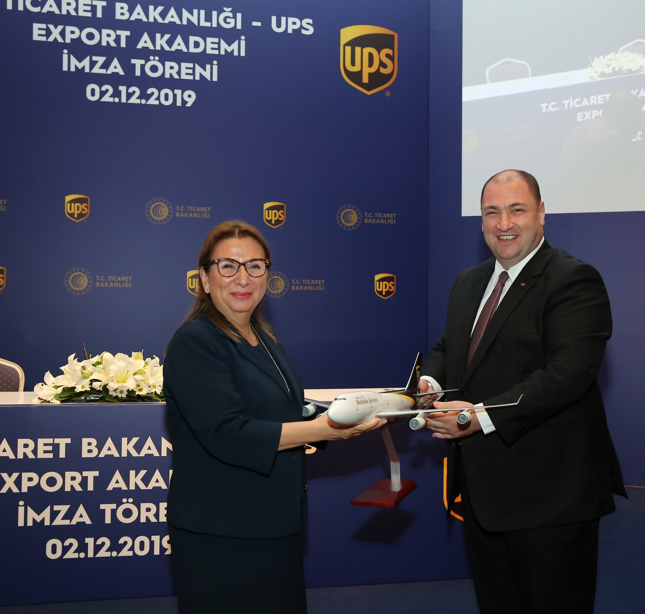 Kadınlar ve gençler UPS ile dünya ticaretine girecek