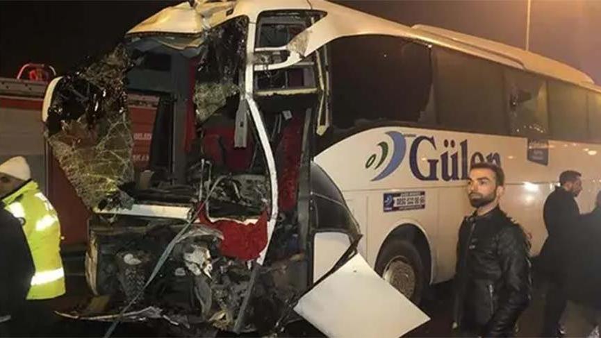 Ankara’da yolcu otobüsü kaza yaptı. Yaralılar var