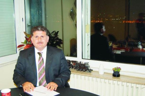 'Rayda lisans yükü katlar'