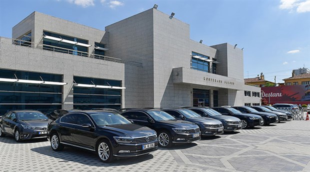 Şoförlü araç kiralamak için 3.1 milyon lira