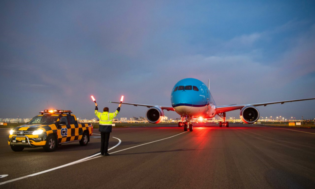 KLM, filosuna yeni bir Dreamliner daha geldi