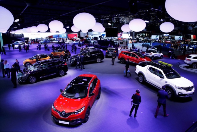 Cenevre Otomobil Fuarı "Korona"ya takılabilir