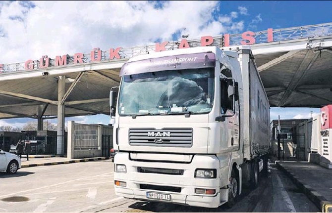 Şoförler artık 14 gün karantinaya girmeyecek