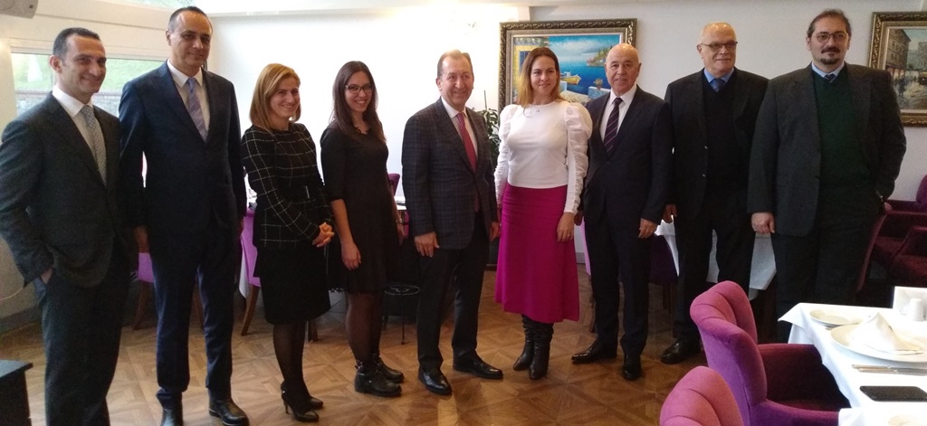 ARLOD: Çözüm antibiyotik, aspirinle tedavi ediliyoruz