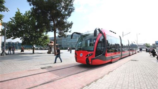 İpekböceği görücüye çıktı