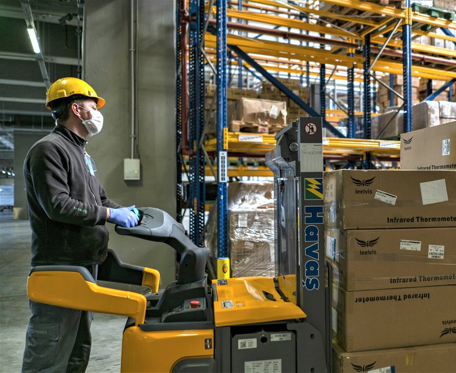 Stok talebi zirve yaptı, depolar full çekiyor