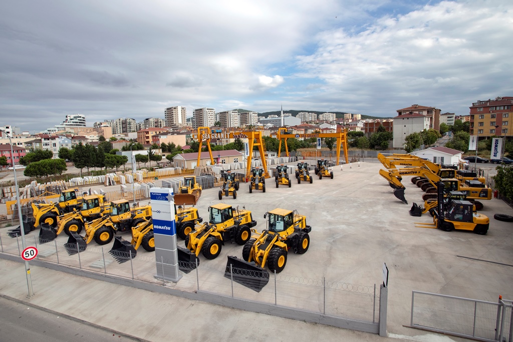 Temsa'nın İkinci El İş Makinaları Showroom’u açıldı