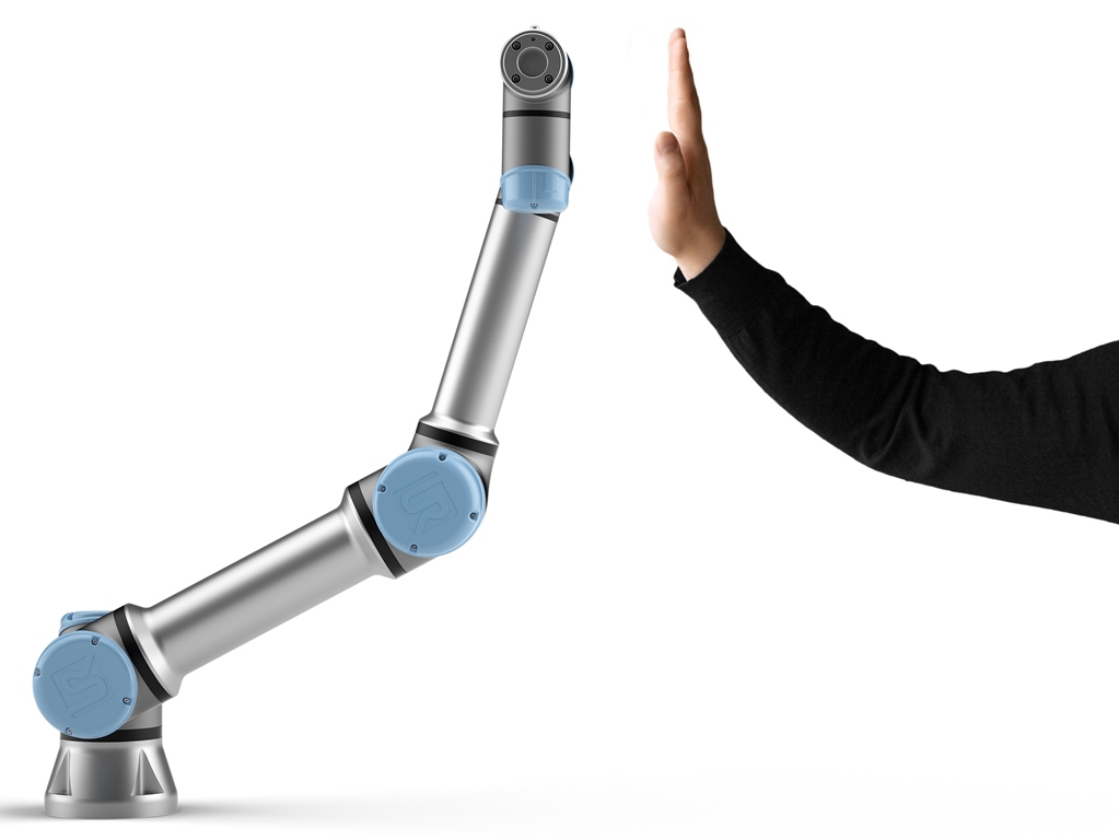 Cobotlar, DCL Logistics'e %500 verimlilik getirdi