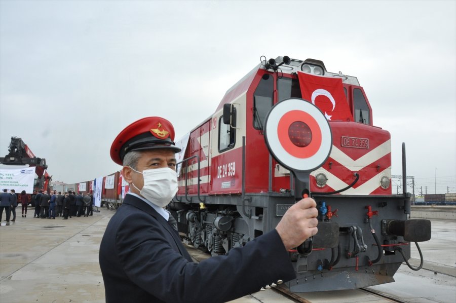 Eskişehir Sanayisi Demir Yolu İle Limanlara Bağlandı