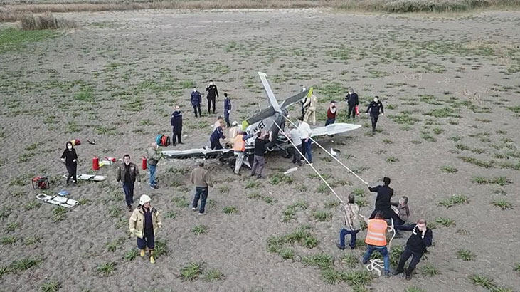 Büyükçekmece'de eğitim uçağı düştü