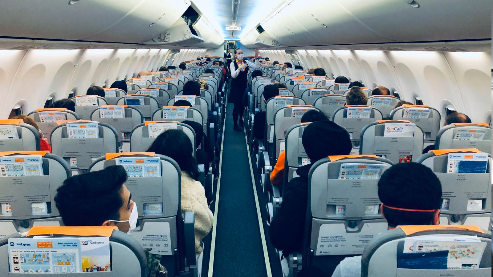SunExpress'ten 60 liraya "sosyal mesafe"
