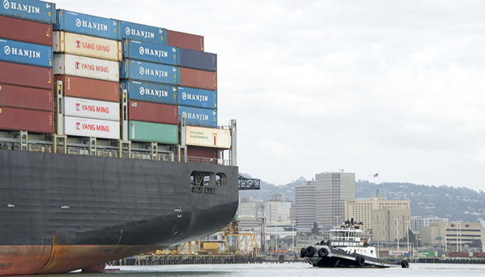 US regulator steps up pressure on ocean carriers