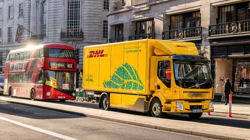DHL begins operating UK’s first electric 16-tonne truck