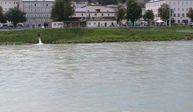 Tuna Nehri'nde gemi seferleri iptal oldu