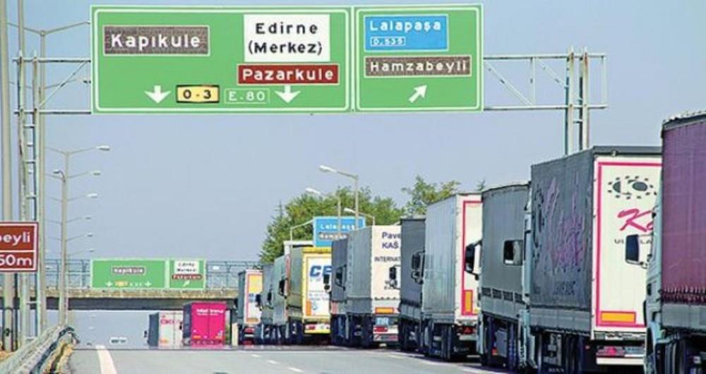 Geçiş rekoru kırıldı:TIR kuyruğu çilesi sona mı eriyor?