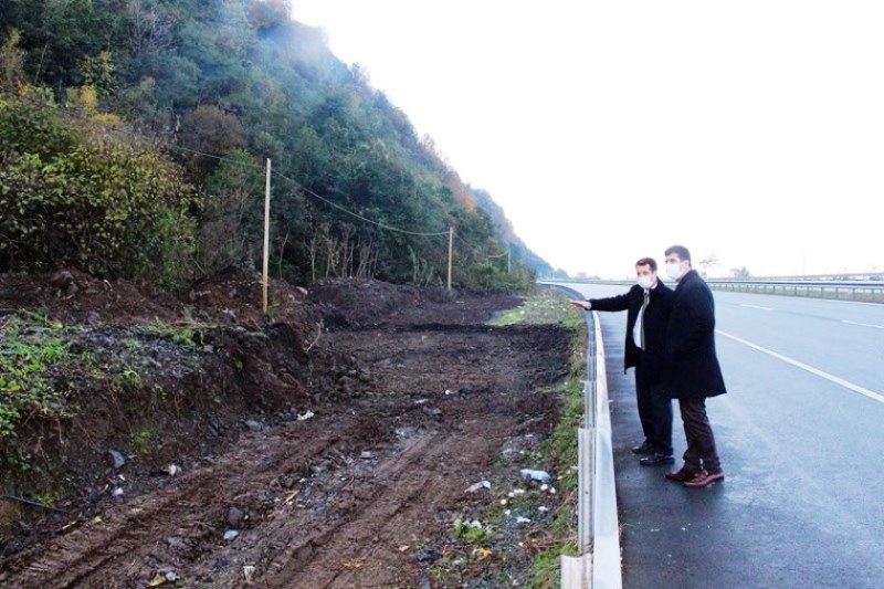 Arhavi’de yapımı devam eden TIR parkında inceleme