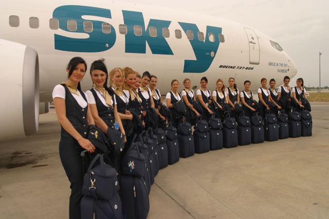 Sky Airlines tüm uçuşlarını durdurdu