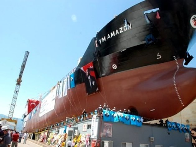 Marmara Tersanesi,  Amazon  gemisini suya indirdi