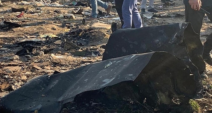 Güney Sudan'da yolcu uçağı düştü