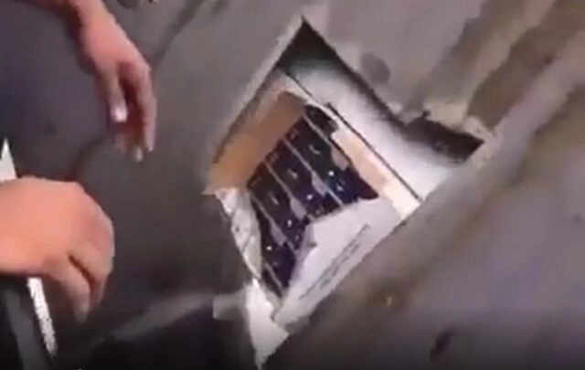 Balıkçılar, içi iphone12 dolu konteyner yakaladı