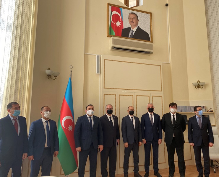 UND, Orta Koridor'un kilidini Azerbaycan ile açacak