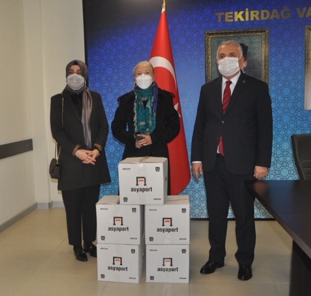 Asyaport ve Medlog’tan Tekirdağ Valiliği’ne erzak desteği