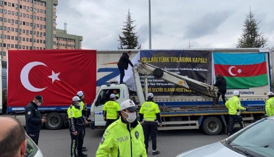"Azerbaycan, 500 dolarlık transit geçiş ücretini kaldırabilir"