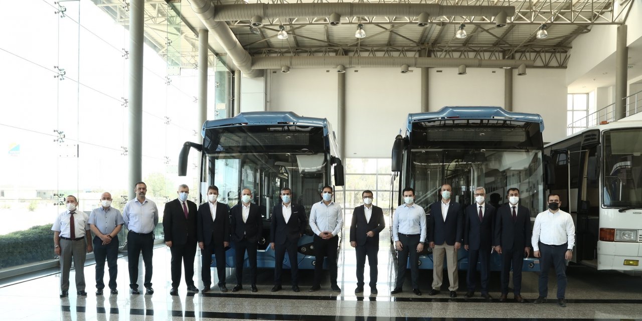 Türkiye’nin ilk yerli elektrikli otobüsü banttan indi