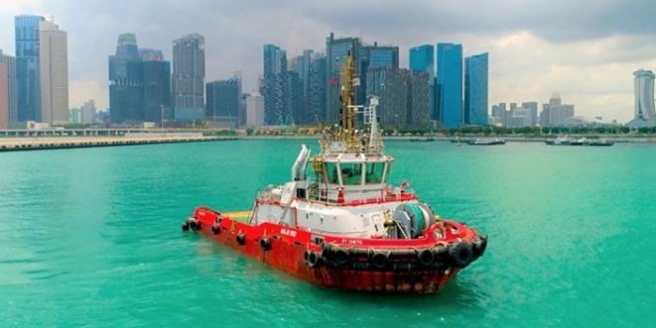 Uzaktan kumandalı römorkör "en işlek liman"da test edildi