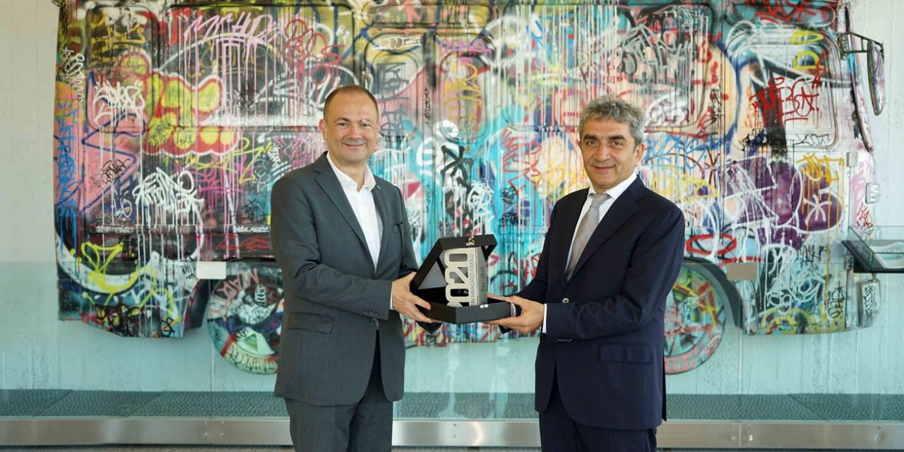 Karsan’a Üstün İhracat Başarısı Ödülü