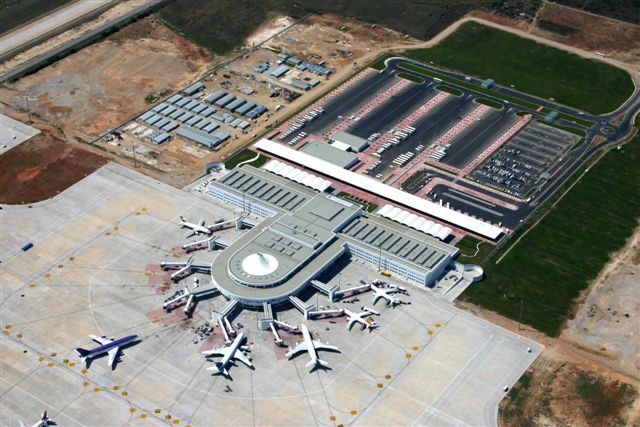 Antalya Havalimanı'nda yüzler güldü