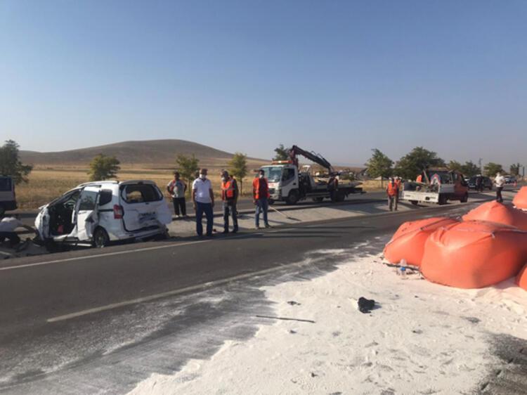 Konya'da patlayıcı yüklü TIR çarptı: 6 ölü var