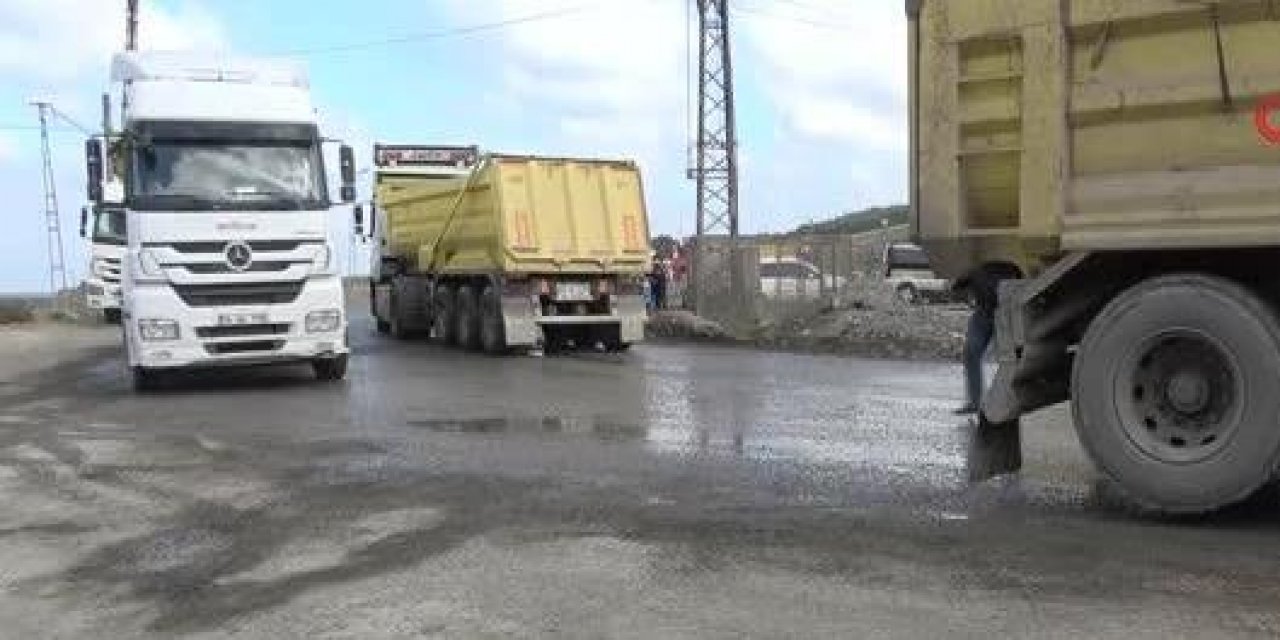 İstanbul'da 800 kamyon şoförü kontak kapattı