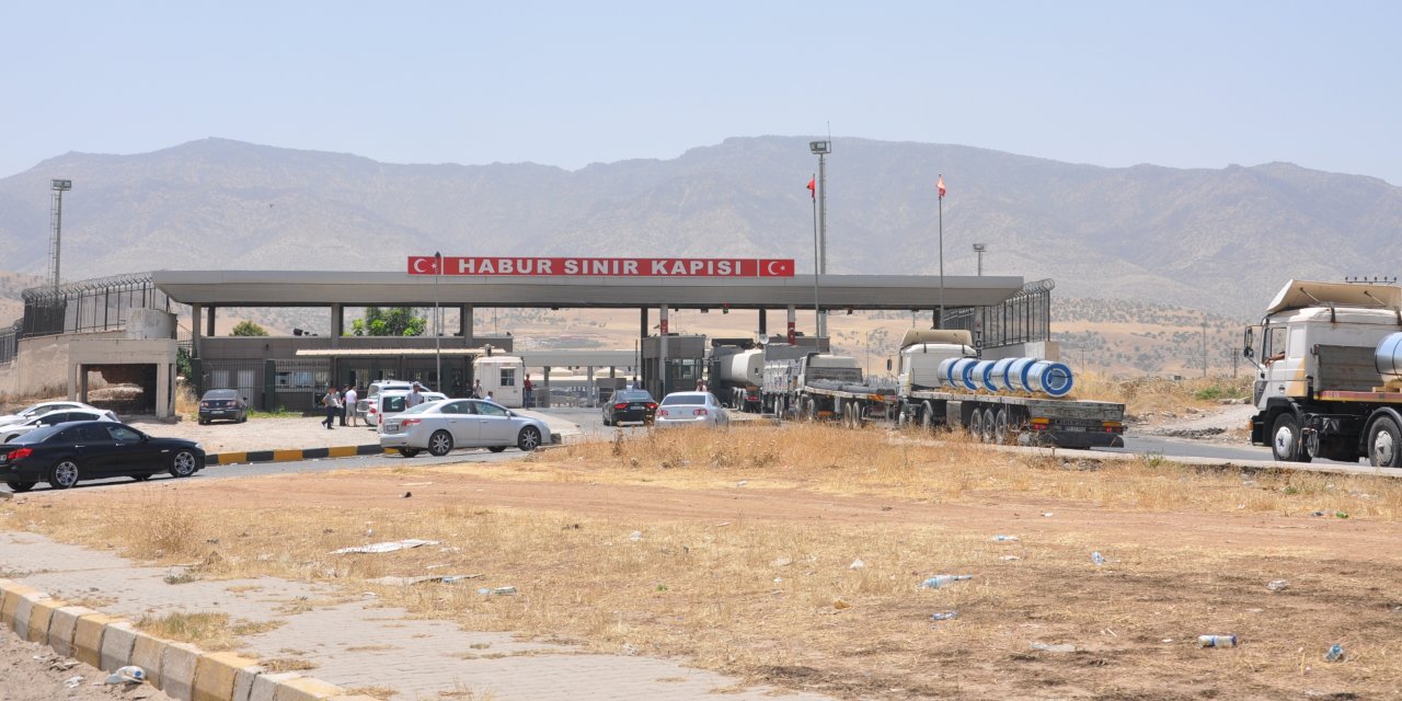 Pandemiye karşın, Habur'da TIR giriş-çıkış rekoru kırıldı