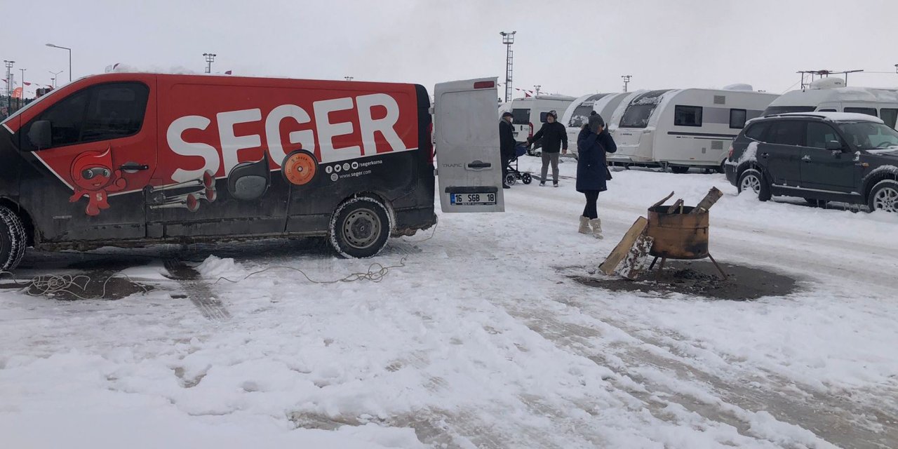 Seger karavan tutkunları ve üreticileri ile buluştu
