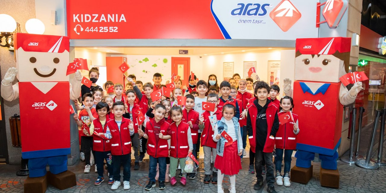 Minik Araslar 23 Nisan’ı KidZania’da kutladı