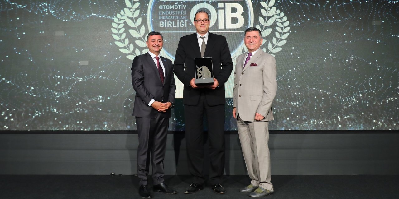 Otokar’ın ihracattaki başarısı ödülle taçlandırıldı