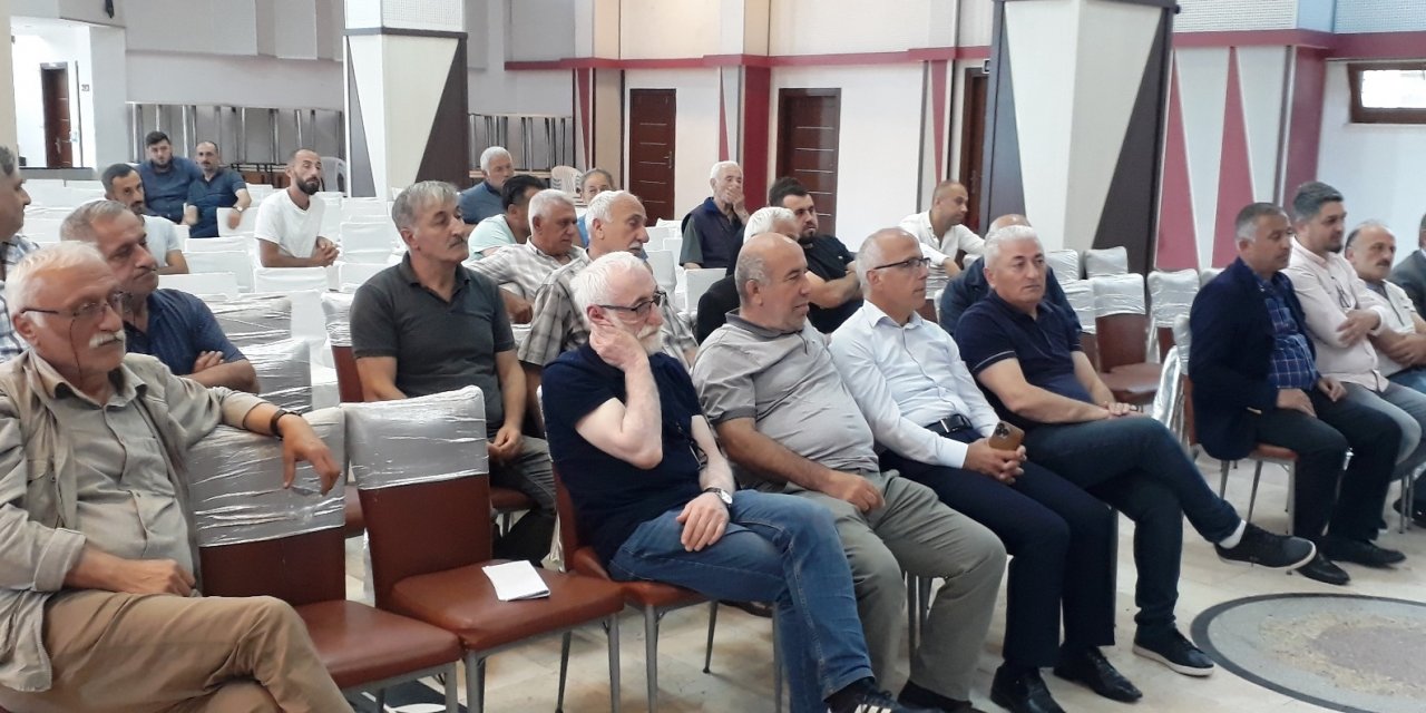 Hopa Motorlu Taşıyıcılar Kooperatifi’nde Celil Yıldırım yeniden Başkan