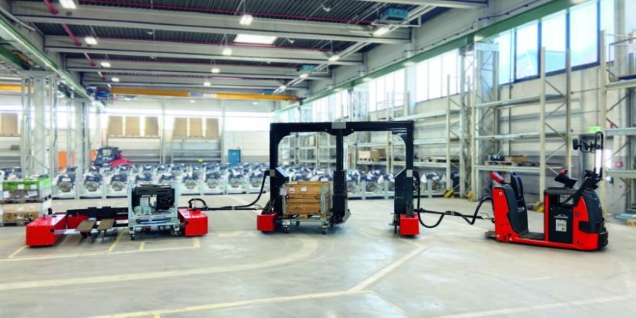 Sınıfının ilk elektrikli forklifti; Yeni E100-E180