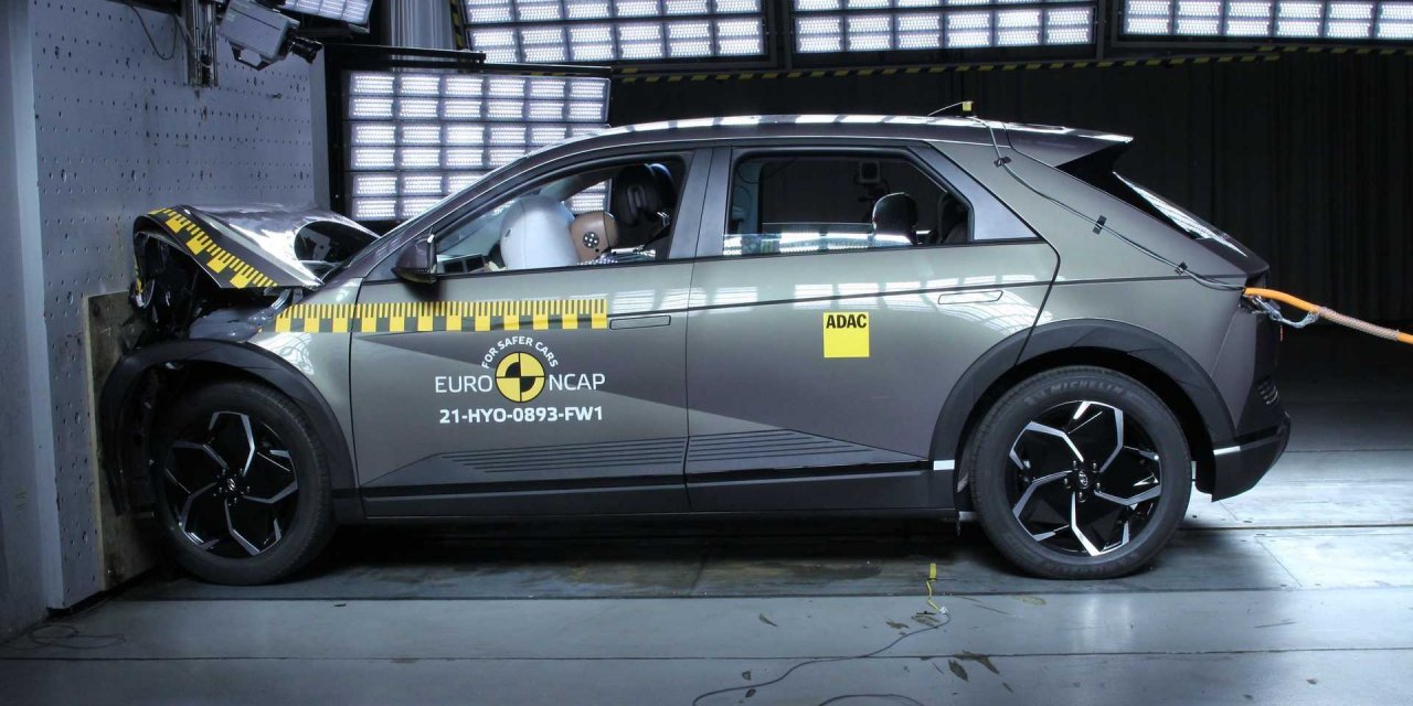 Hyundai IONIQ 5, çarpışma testinde en yüksek skoru aldı