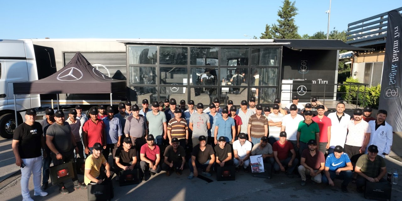 Mercedes Sağlık Bakım Tırı’nın ikinci durağı Sakarya oldu